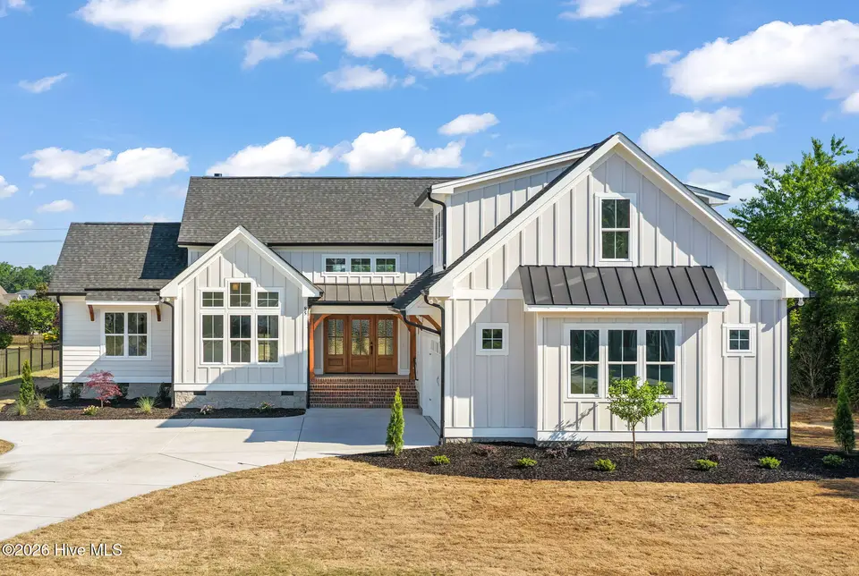 85 Constitution Avenue, Smithfield, NC 27577 – photo 1 of 49: 1-web-or-mls-untitled-1
