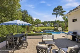1621 S Moorings Drive, Wilmington, NC 28405 — 5-bedroom home in Landfall, Wilmington, NC, photo 22 of 76: 085_1621_south_moorings_drive-33_275