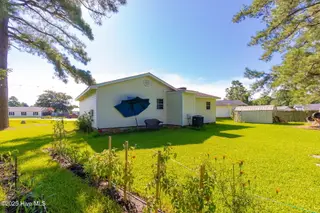114 Wolfpack Court, Havelock, NC 28532 – photo 3: 13-web-or-mls-cchadwick-visuals-114-wolf