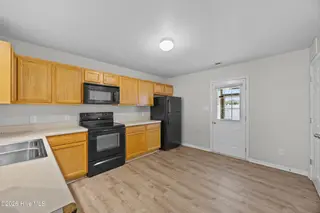 27 E Doris Avenue 107, Jacksonville, NC 28540 – photo 14