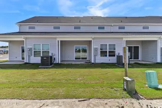 245 Cline Way Unit 112, Beaufort, NC 28516 – photo 10: Covered Patio and Backyard