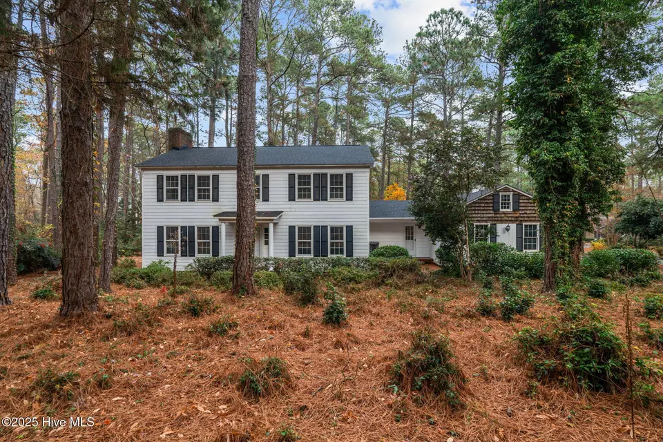 102 James Creek Road, Southern Pines, NC 28387 – photo 1 of 44: lh1