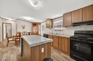 202/234 Sloop Point Road, Hampstead, NC 28443 — 4-bedroom manufactured home, Hampstead, NC, photo 23 of 55: 202SloopPointRoad-22
