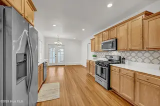 707 Grace Street, Wilmington, NC 28401 – photo 10: 010_img_3972_207