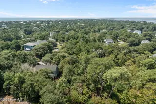 9704 Ashley Place, Emerald Isle, NC 28594 – photo 19: 9704 Ashley Pl