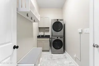 1035 Grandview Drive, Hampstead, NC 28443 – photo 13: Laundry