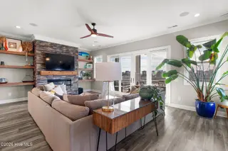 525 Sanders Lane, Newport, NC 28570 – photo 7: Living room with creek views