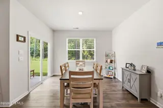 1022 Minnette Circle, New Bern, NC 28562 – photo 15: 39-web-or-mls-DSC_7655_edit