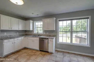 215 Rutherford Way, Jacksonville, NC 28540 – photo 11: IMG_7695HDR