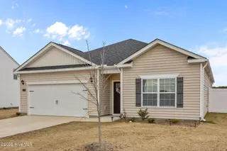 1215 Queensland Lane, Ayden, NC 28513 – photo 2: 2-web-or-mls-IMG_1320