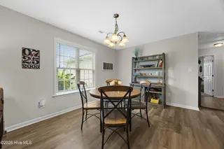 113 Rolling Meadow Drive, Richlands, NC 28574 — 3-bedroom home in Rolling Meadows, Richlands, NC, photo 13 of 46: 22_dining area