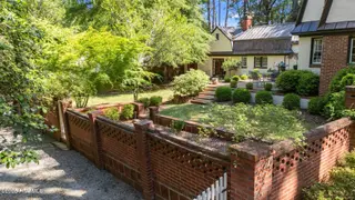 100 S Ridge Street, Southern Pines, NC 28387 – photo 4: 2-web-or-mls-DJI_20250501104844_0364_D