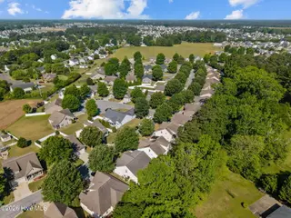 4409 Davencroft Village Drive, Winterville, NC 28590 — 3-bedroom home in Davencroft Village, Winterville, NC, photo 7 of 45: 7-web-or-mls-DJI_20260423100757_0072_D