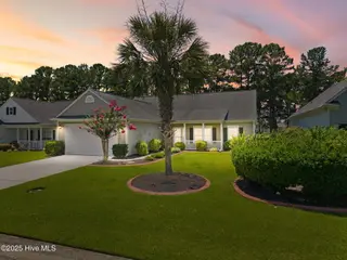 675 Meadowbrook Lane, Calabash, NC 28467 — 3-bedroom home in Meadowlands, Calabash, NC, photo 1 of 35: 1-web-or-mls-CAMMediaLLC.com (1 of 42)
