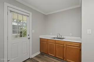 814 Lord Granville Drive, Morehead City, NC 28557 – photo 13: 24-web-or-mls-814-LordGranvilleDr-4-3-26