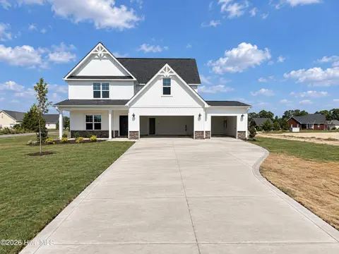 301 Hudson Village Drive, La Grange