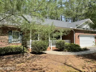 504 Shelton Drive, Aberdeen, NC 28315 – photo 2: IMG_6081