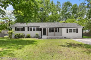 2915 Northwoods Drive, Jacksonville, NC 28540 – photo 2