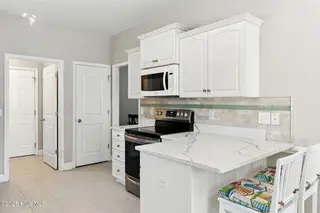 1645 Gate 2 SW, Ocean Isle Beach, NC 28469 – photo 17: 33-web-or-mls-CAMMediaLLC.com 1645 i-9