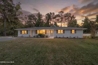 4524 Mockingbird Lane, Wilmington, NC 28409 — 4-bedroom home in Long Leaf Hills, Wilmington, NC, photo 2 of 58: 4524MockingbirdLnTW-2