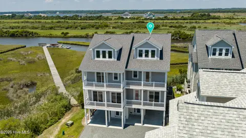 128 Sea Oaks Ct, North Topsail Beach