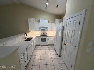 5006 Carleton Drive Unit 139, Wilmington, NC 28403 – photo 3