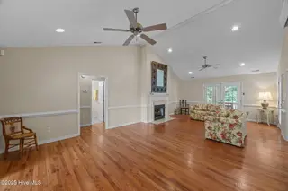 135 Tupelo Trail, New Bern, NC 28562 – photo 9: 27-web-or-mls-0C0A2835