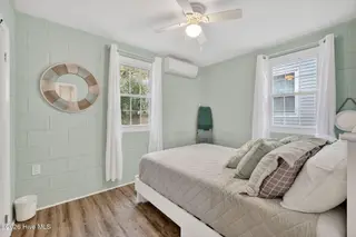 307 Fayetteville Avenue, Carolina Beach, NC 28428 – photo 24: 307FayettevilleAvenue-33