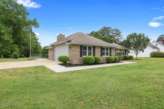 170 Leslie Road, Goldsboro, NC 27530 – photo 3: 170 Leslie Rd-2