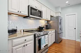 104 S 3rd Street 1-4, Morehead City, NC 28557 – photo 6: Gillis.6