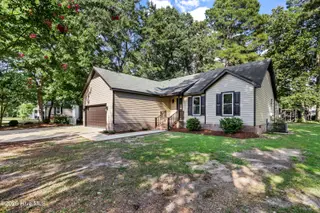 202 N Pointe Drive, Goldsboro, NC 27530 – photo 2: 03-202 N Pointe Dr-3