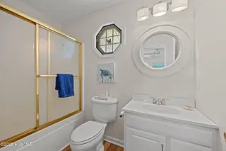 510 W Bogue Boulevard, Atlantic Beach, NC 28512 – photo 24: bathroom #1