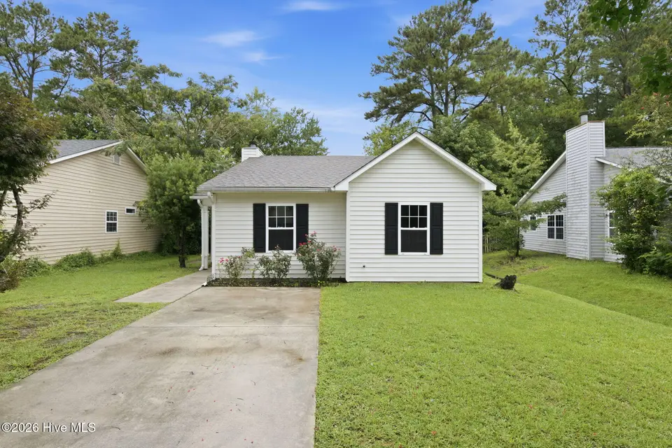 3616 Colony Drive, New Bern, NC 28562 – photo 1 of 43: Primary