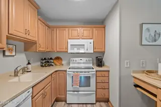 233 Foxkroft Drive, Jackson Springs, NC 27281 – photo 15: 20-web-or-mls-DSC01054
