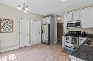 112 Norine Drive, Holly Ridge, NC 28445 – photo 7: 11