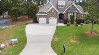 107 Tomahawk Court, Whispering Pines, NC 28327 – photo 4: 03