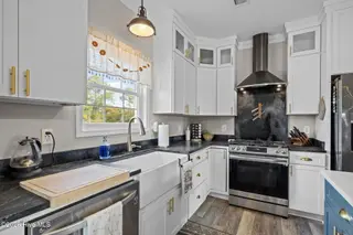 139 Bayshore Street, Sea Level, NC 28577 – photo 13: 20-web-or-mls-1S3A7366