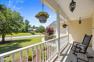 908 Taberna Circle, New Bern, NC 28562 – photo 6: 46-web-or-mls-0C0A2699