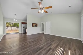 248 Sweet Gum Lane, Richlands, NC 28574 – photo 10: 10_living room