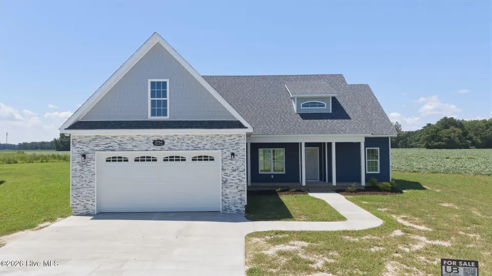 2754 Whitaker Glen Drive, Farmville, NC 27828 – photo 1 of 54: 1-web-or-mls-DJI_20260819124541_0997_D
