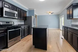 771 Mount Olive Road, Bladenboro, NC 28320 – photo 12: Kitchen