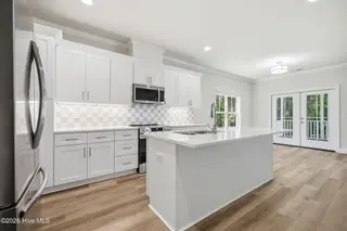 2801 Holston Way, Grimesland, NC 27837 – photo 23: 25-web-or-mls-IMG_0032