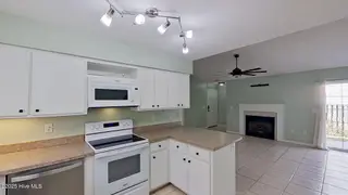 3712 Elizabeth Avenue, New Bern, NC 28562 – photo 16: 16-web-or-mls-3712-Elizabeth-Ave-New-Ber