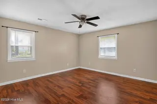 2400 N Hills Drive, New Bern, NC 28562 – photo 8: Primary Bedroom