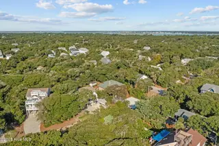 113 Doe Drive, Emerald Isle, NC 28594 – photo 12: 12-web-or-mls-DJI_0307