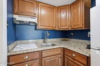 1918 W Fort Macon Road 233 Bogue Shores Condominium, Atlantic Beach, NC 28512 – photo 9: 19-web-or-mls-1S3A3550