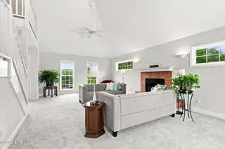 403 Emerald Landing Drive, Emerald Isle, NC 28594 – photo 8: 22-web-or-mls-1S3A9147