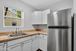 122 Sherwood Road, Jacksonville, NC 28540 – photo 10: 10
