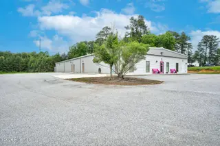 2040 Fenner Road, Rocky Mount, NC 27804 – photo 3: 003-2040FennerRoad-RockyMount-NC-27804-S