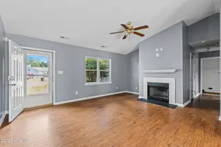 100 Jacob Court, Jacksonville, NC 28540 — 3-bedroom home in Pine Forest Acres, Jacksonville, NC, photo 5 of 22
